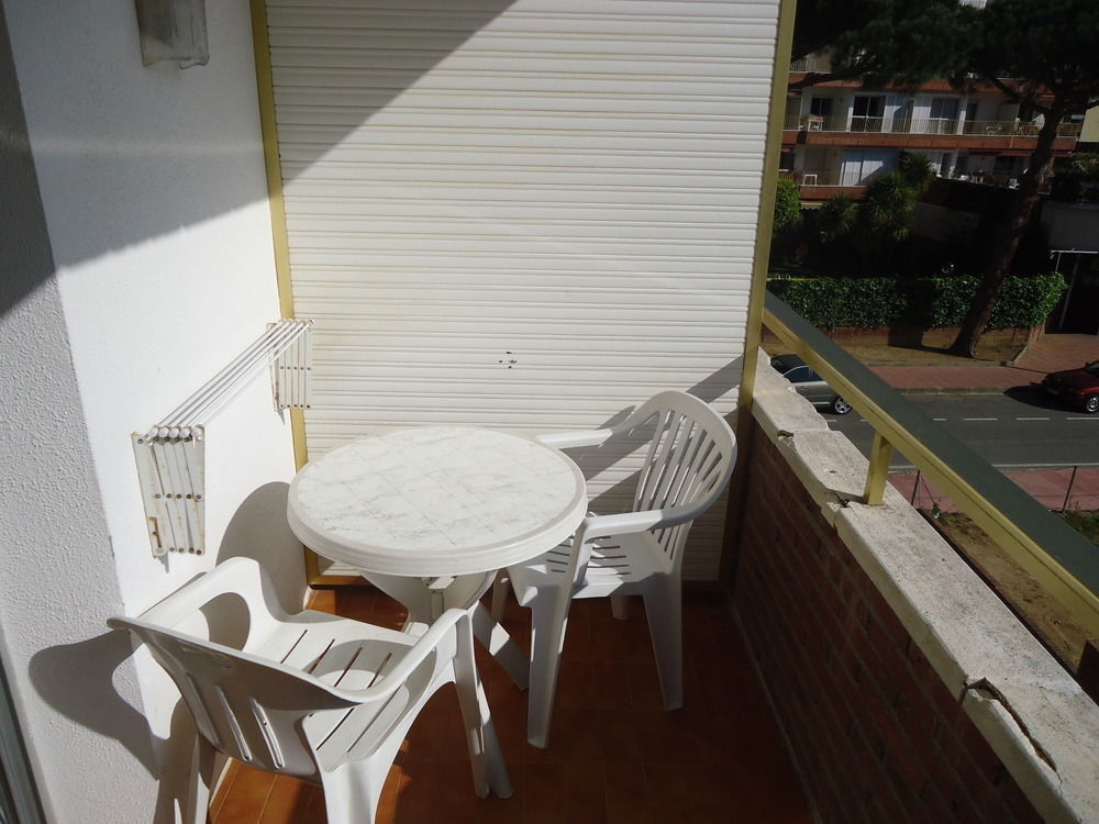 Apartamentos Antillas Fenals Lloret de Mar Dış mekan fotoğraf