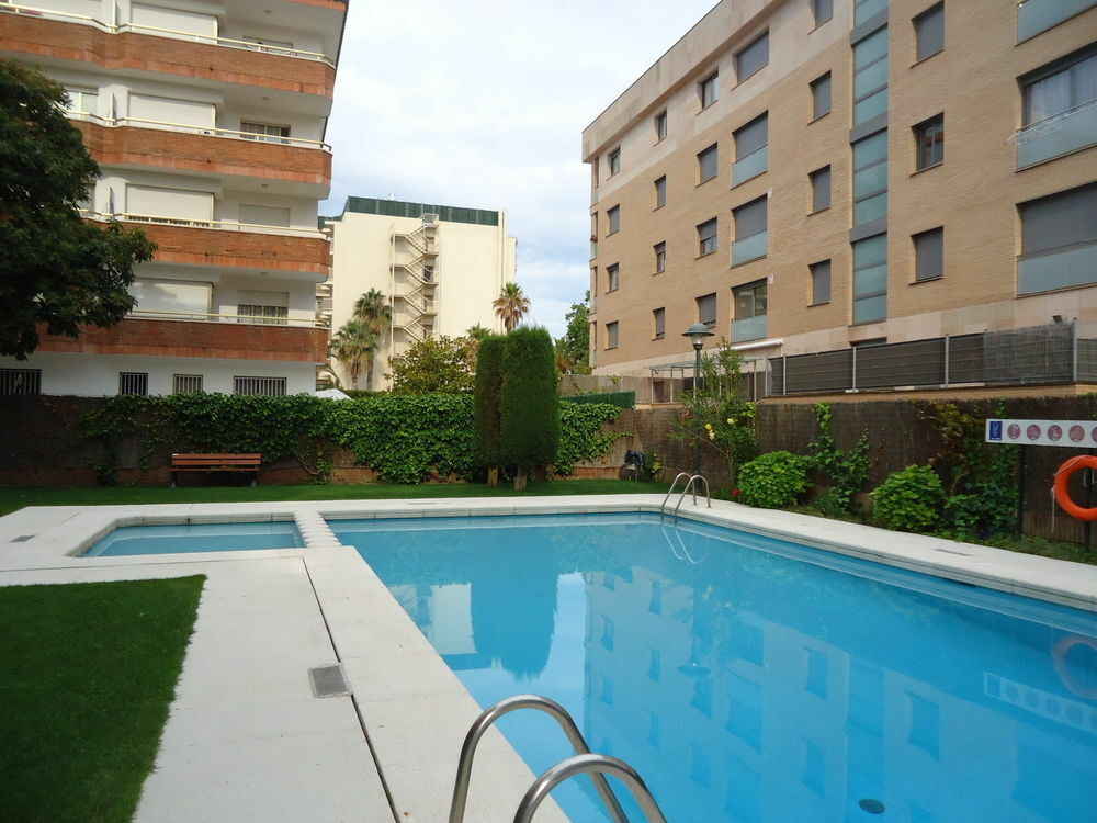 Apartamentos Antillas Fenals Lloret de Mar Dış mekan fotoğraf